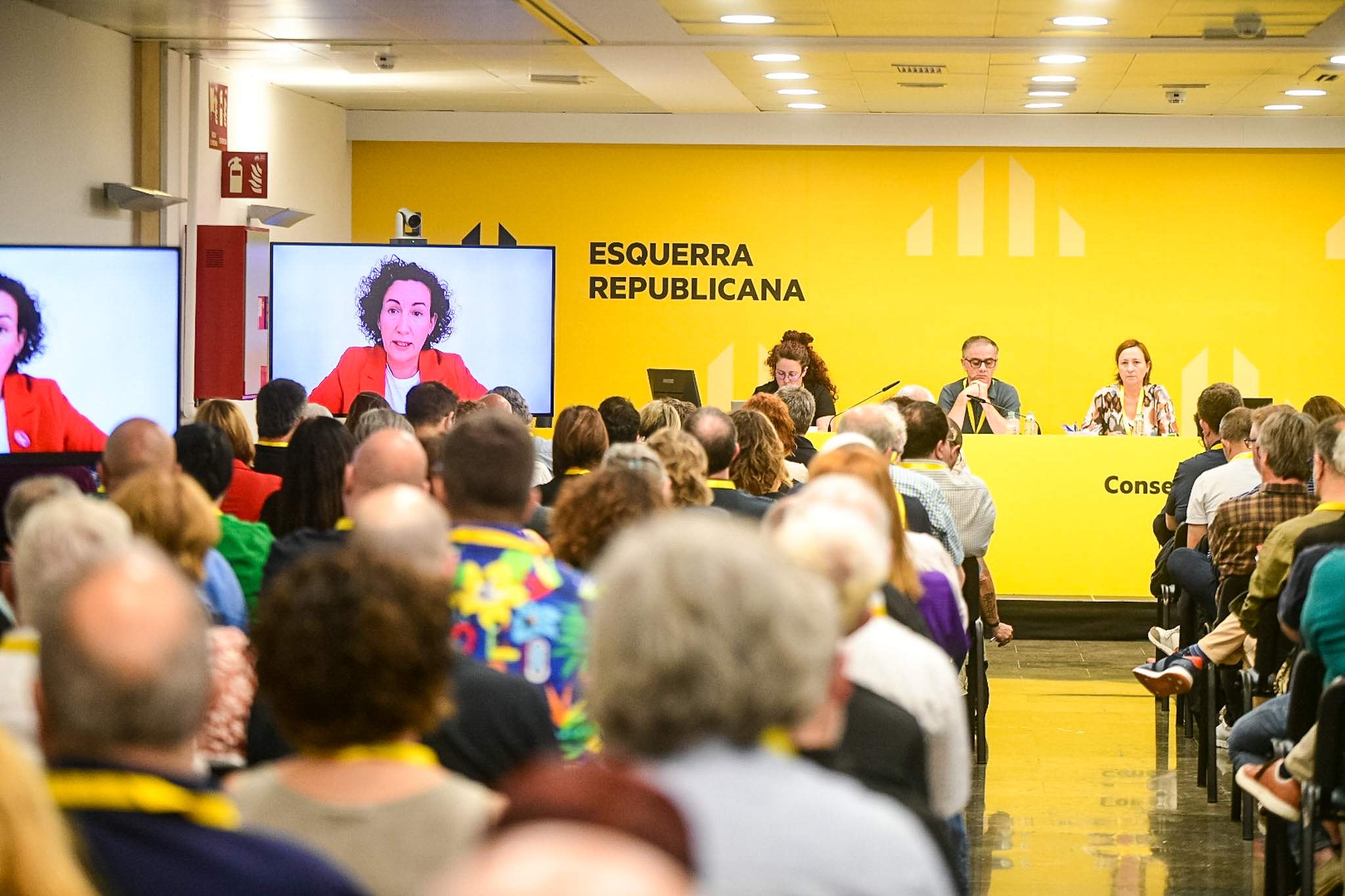 Rovira espolsa les pressions d'ERC per la investidura i mira a Madrid: "Depèn més de Sánchez que del PSC"
