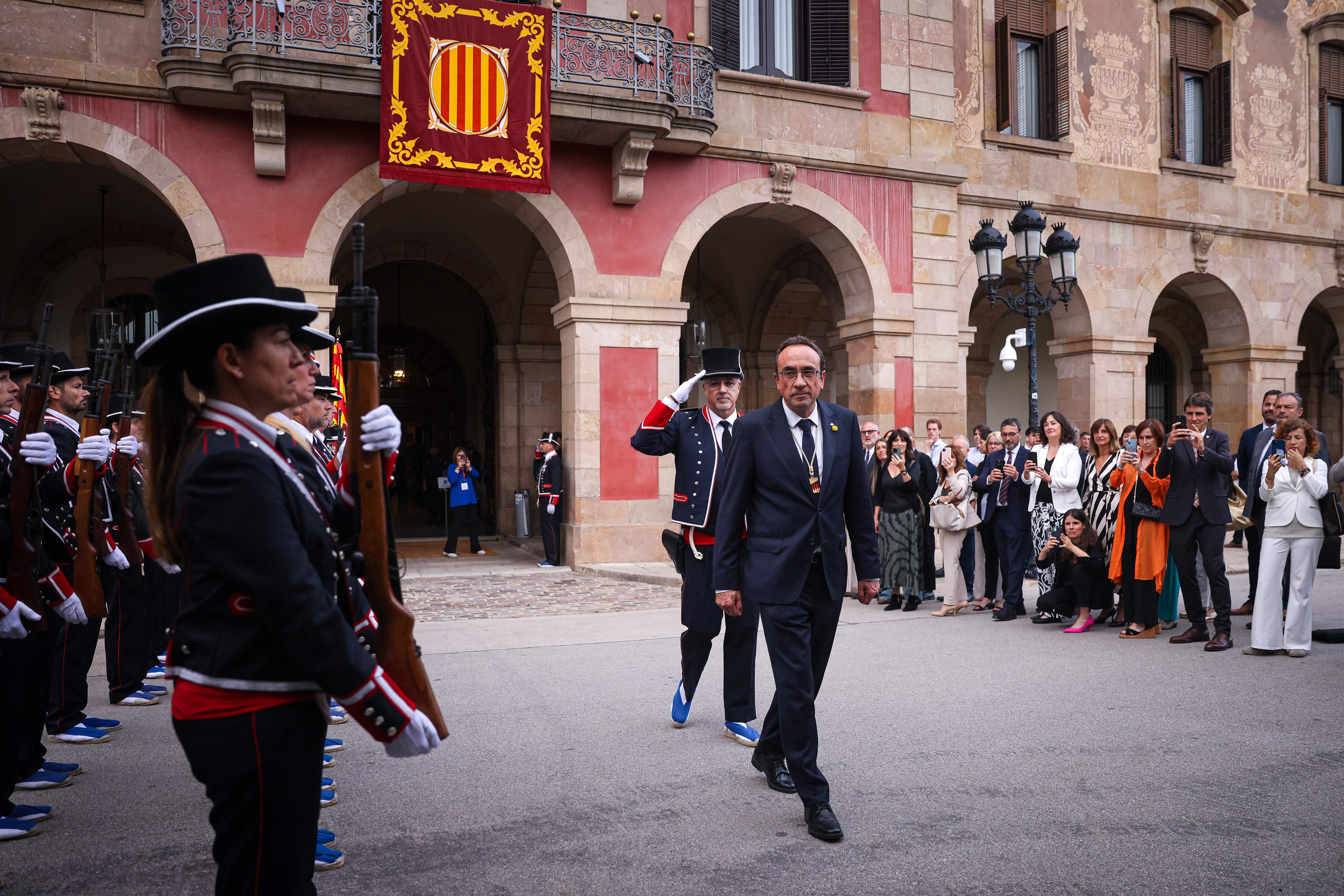 Rull assegura que Puigdemont assistirà al ple d'investidura "en qualsevol de les circumstàncies"