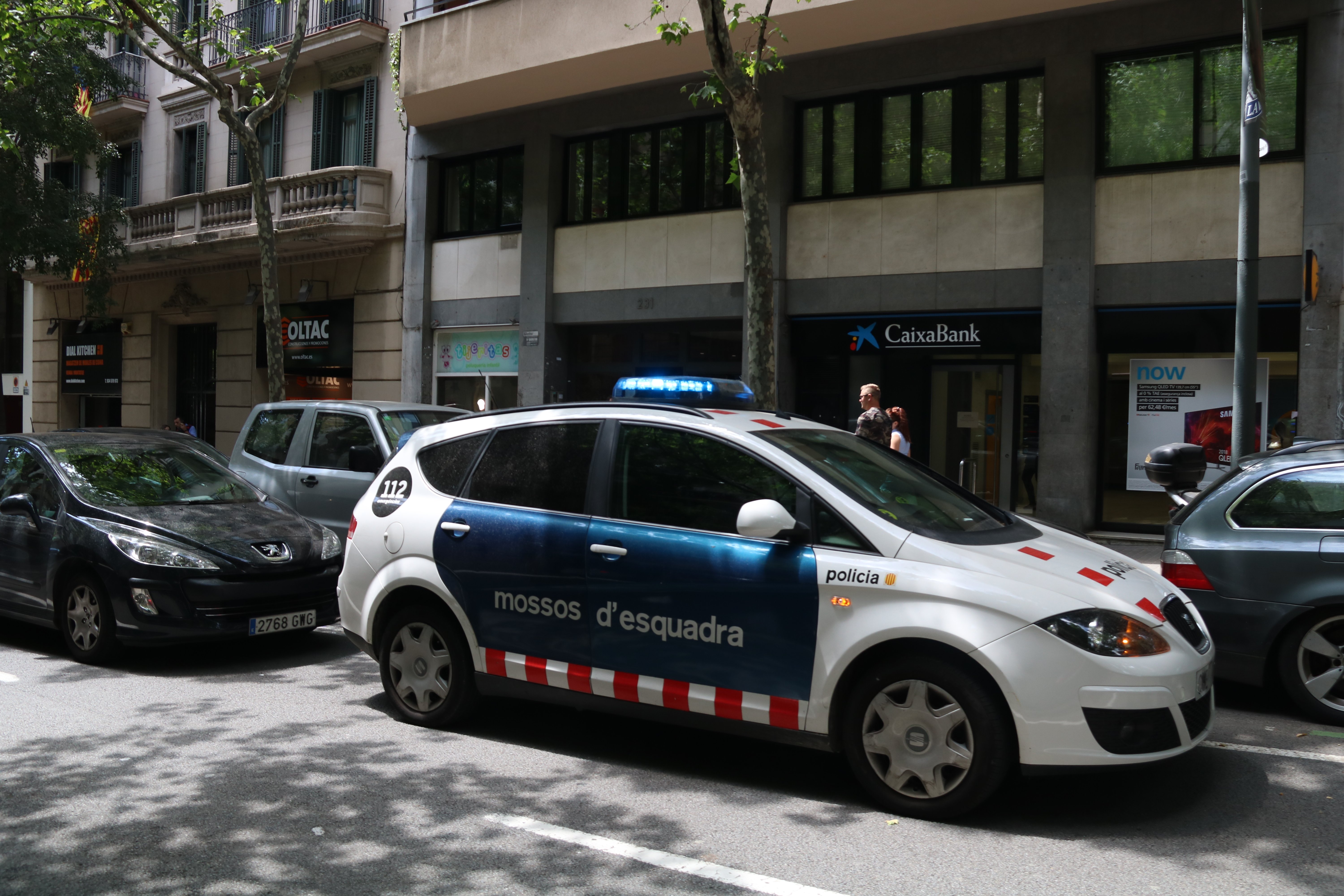 Detenen una jove de 18 anys per la mort del nadó trobat en un edifici de Gràcia