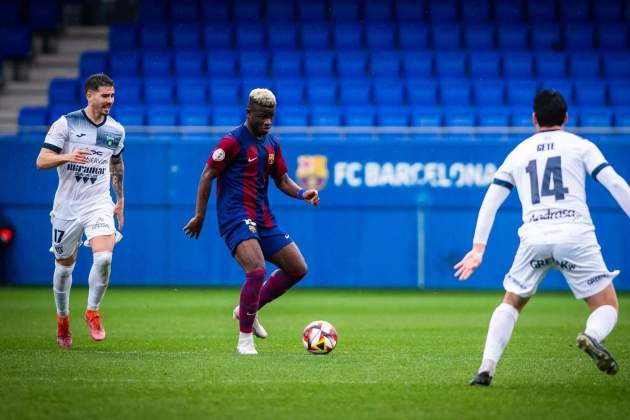 Mika Faye Barça / Foto: FC Barcelona Mika Faye Barça / Foto: FC Barcelona