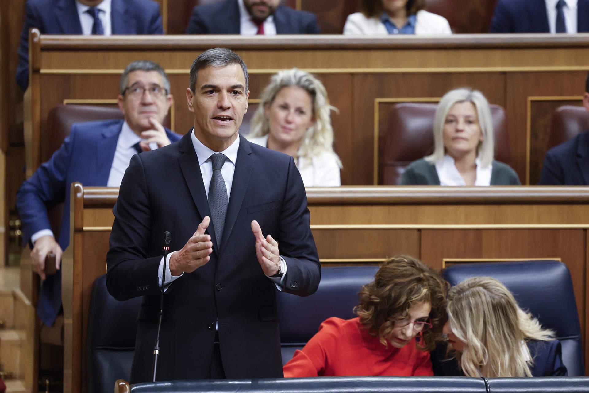 Sánchez deslliga el nou finançament de la investidura d’Illa: “És un compromís de la meva investidura”