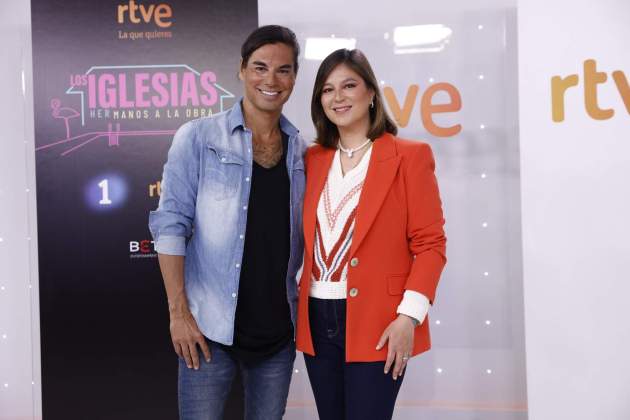 Julio Iglesias jr. i CHábeli programa RTVE / GTRES Julio Iglesias jr. i CHábeli programa RTVE / GTRES
