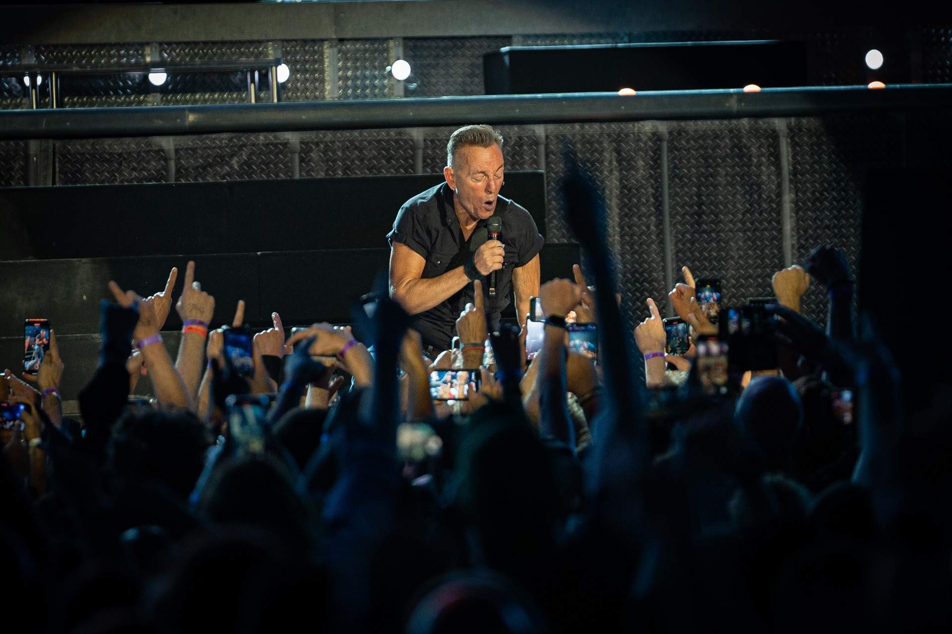 ¿Por qué no hay cola en los conciertos de Bruce Springsteen en Barcelona?