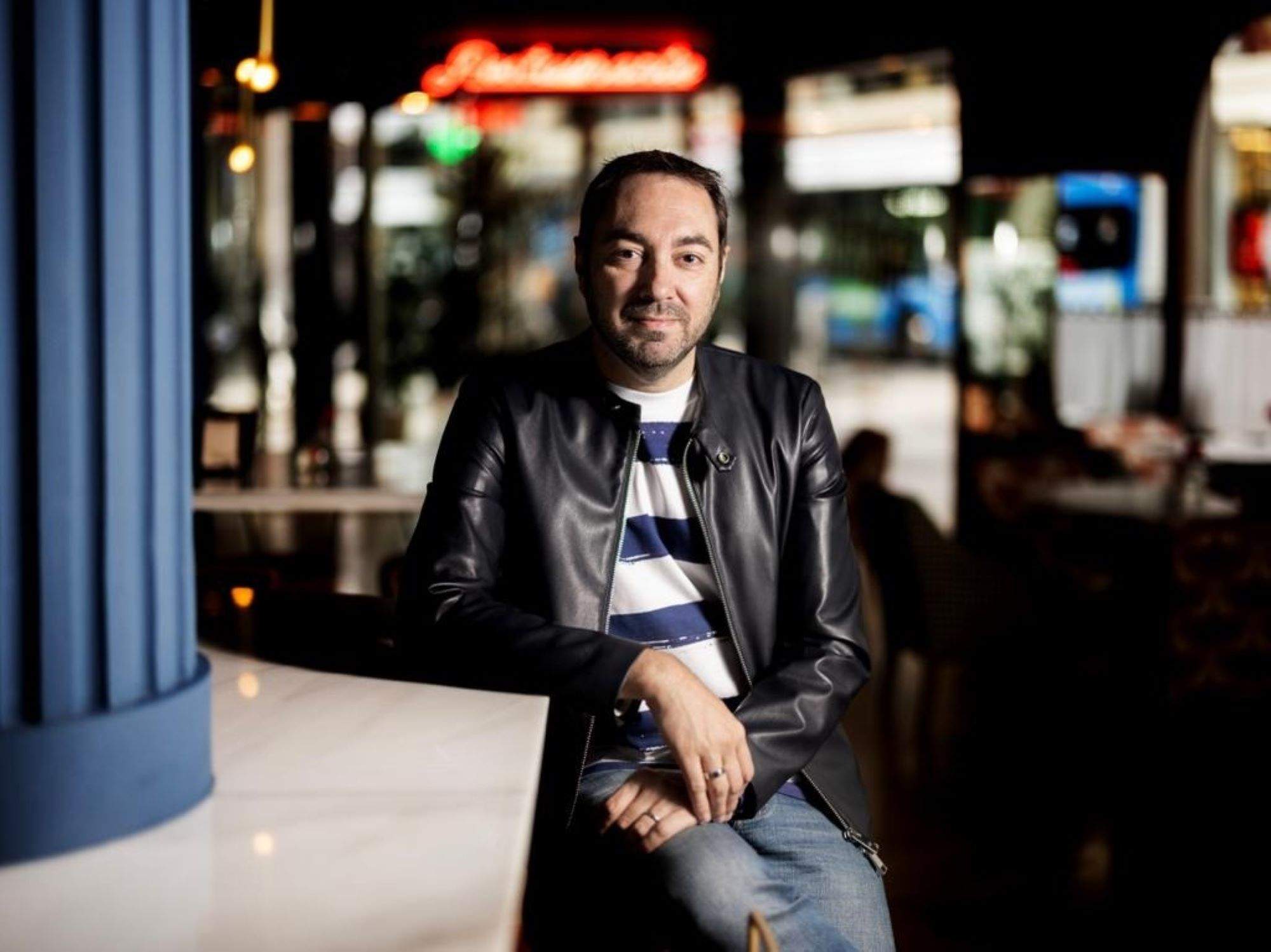 "Torna la por": un autor català denuncia que remunta l'odi contra el col·lectiu LGBTI a les aules