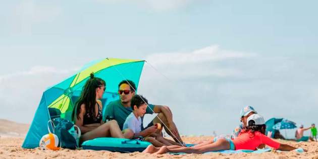 Para-sol refugi platja Iwiko 180 blau groc upf 50 + 3 plazas1