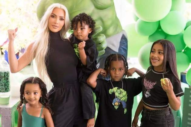 Kim Kardashian en l'aniversari Kim Kardashian en l'aniversari