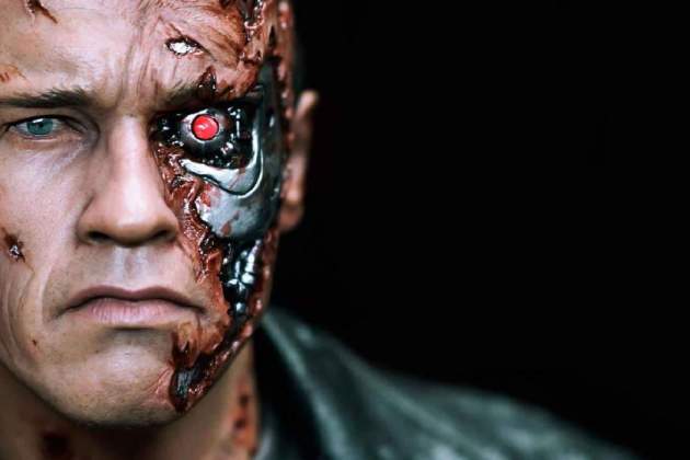 Arnold Schwarzenegger en Terminator Arnold Schwarzenegger en Terminator