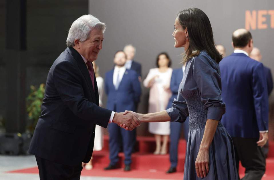 8a6e214a06d22302f58eb64a7c19de83d28205eaw