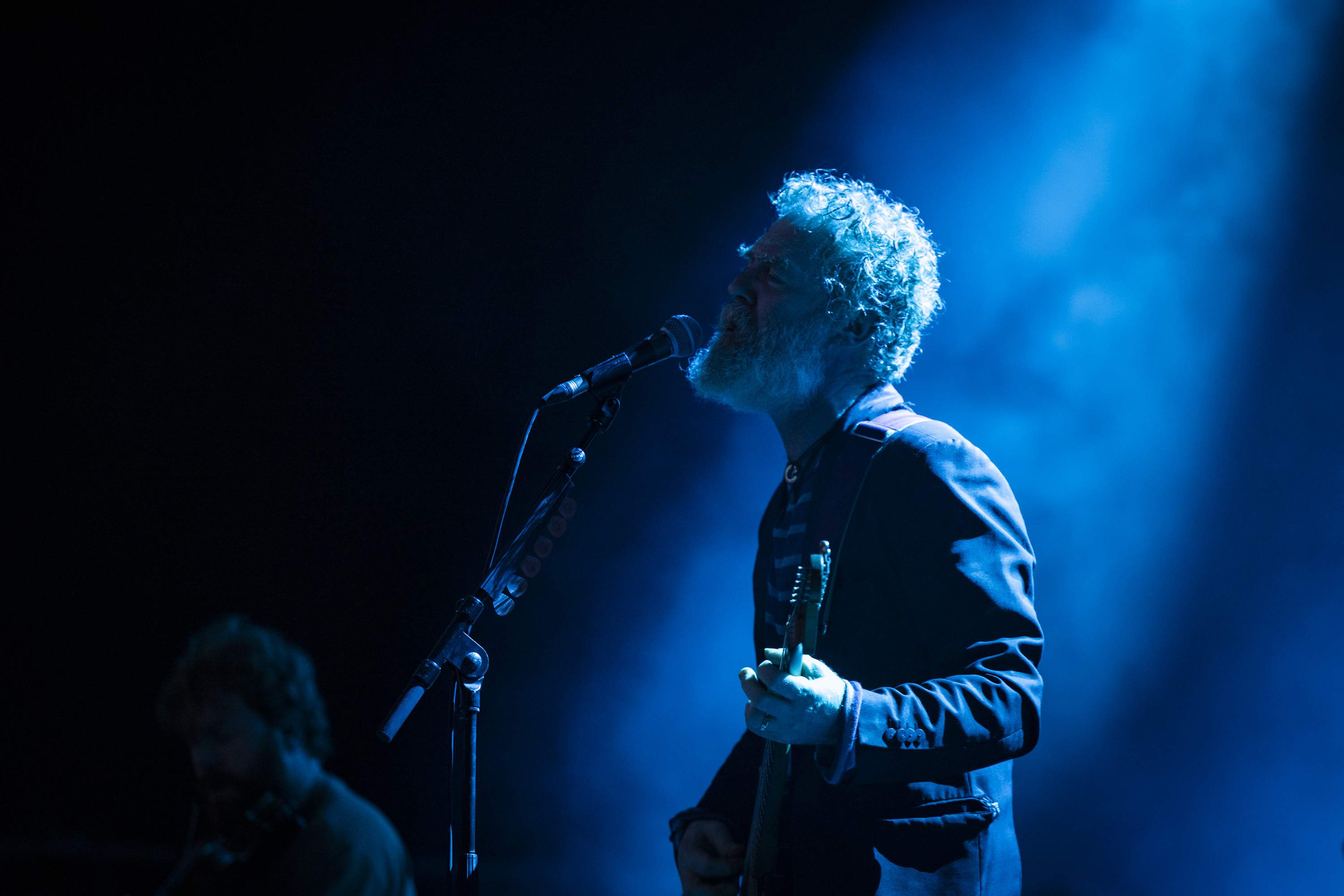 Glen Hansard nunca defrauda; en Barcelona, tampoco