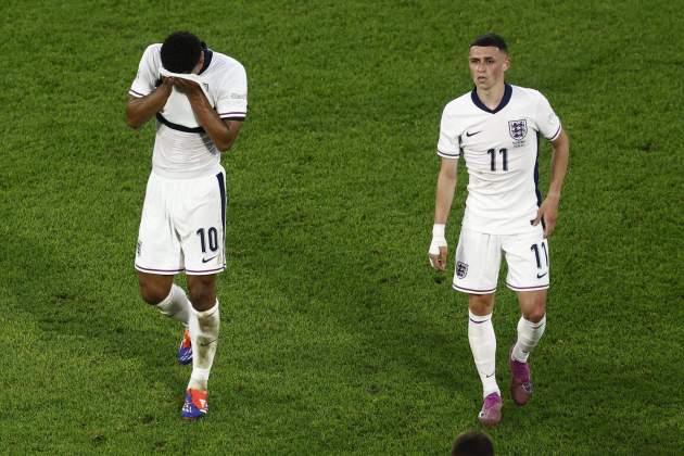 Jude Bellingham Phil Foden Inglaterra / Foto: EFE Jude Bellingham Phil Foden Inglaterra / Foto: EFE