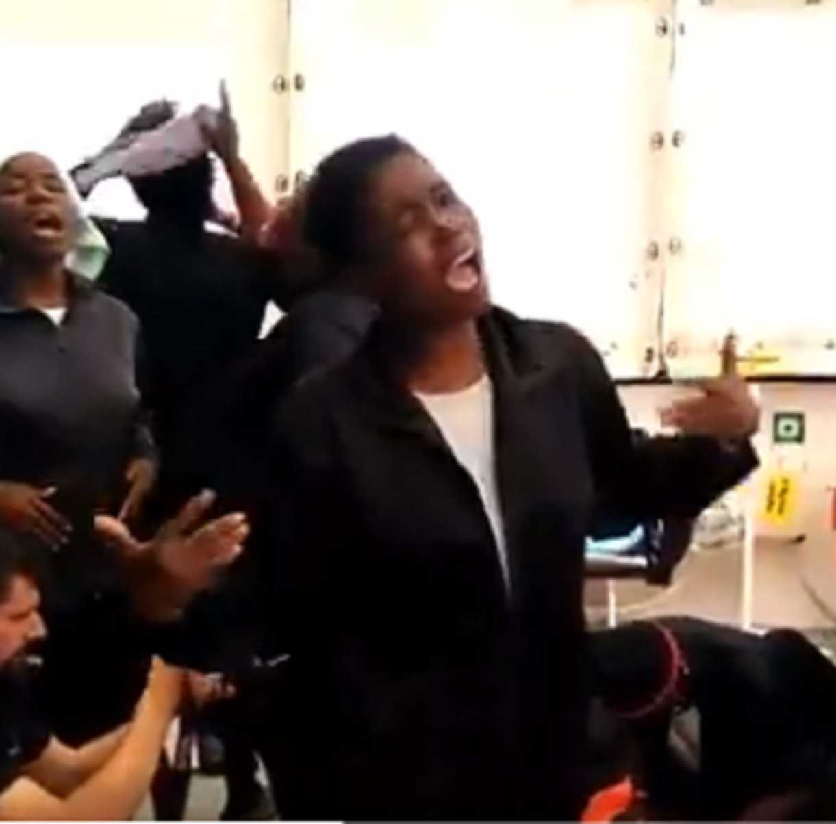 VÍDEO: La alegría de los refugiados del Aquarius al avistar Mallorca