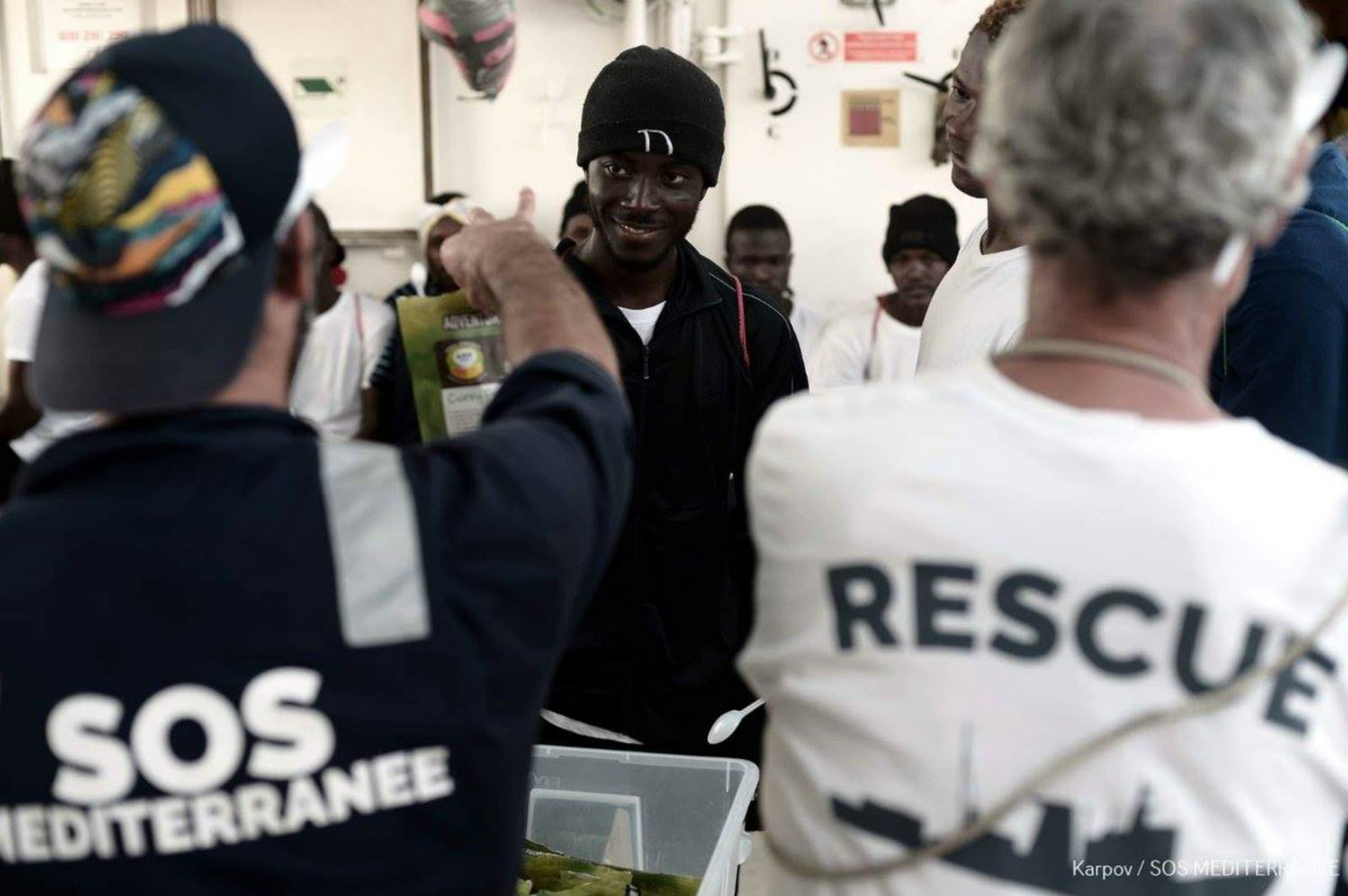 Vídeo: L'alegria dels migrants de l'Aquarius quan arriben al port de València