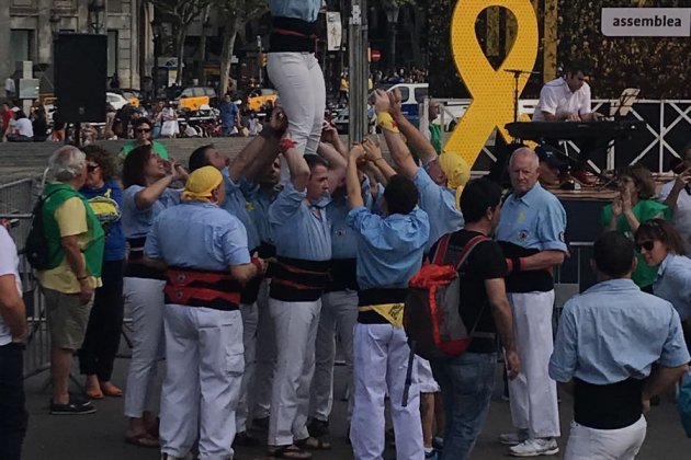 mani 8 mesos jordis - Alba Solé mani 8 mesos jordis - Alba Solé