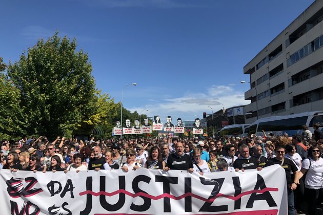 manifestacio pamplona altsasu nt