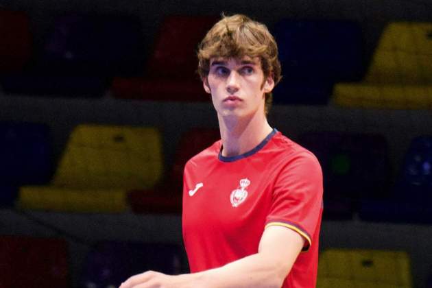 Pablo Urdangarin debuta con España, EP