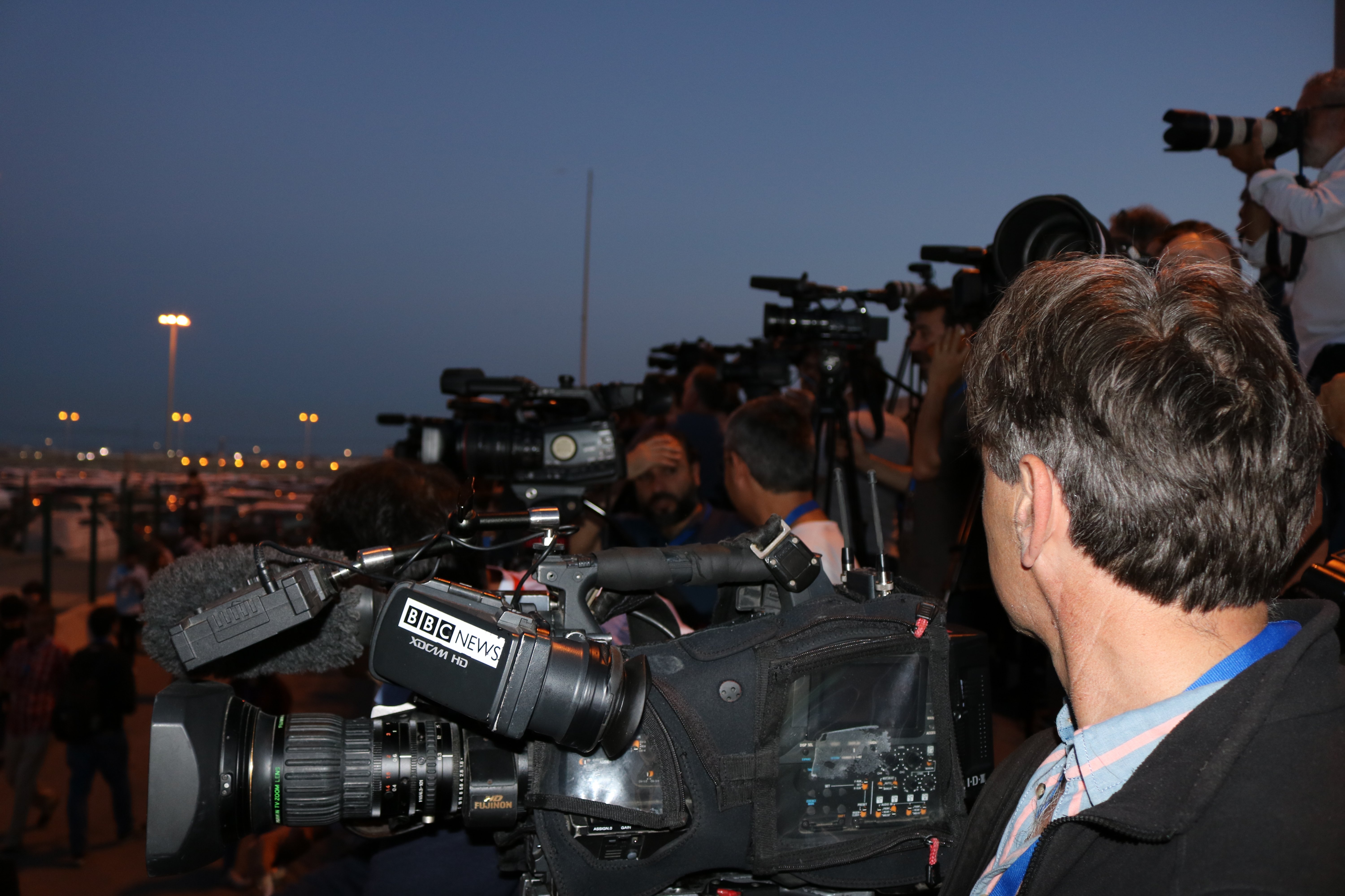 SOS Aquarius: un periodista per cada migrant SOS Aquarius: un periodista per cada migrant
