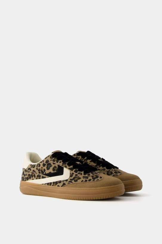 Sabatilles de Bershka