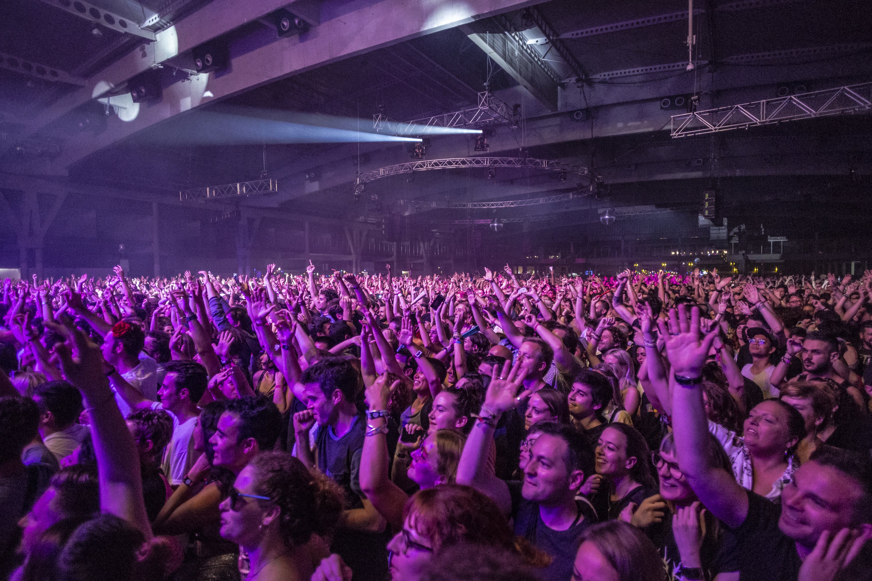 Laurent Garnier cierra el aniversario de un Sónar con más público que nunca