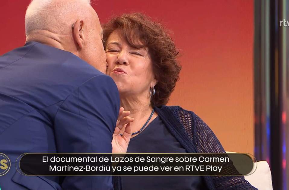 Jordi y Rosa se hacen besos, TVE Jordi y Rosa se hacen besos, TVE
