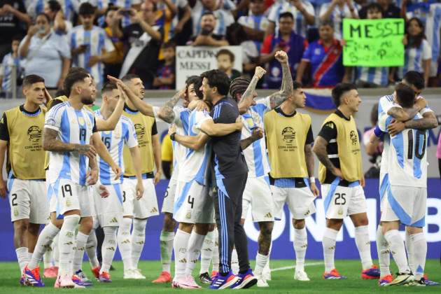 Argentina celebra las semifinales de la Copa América / Foto: EFE Argentina celebra las semifinales de la Copa América / Foto: EFE