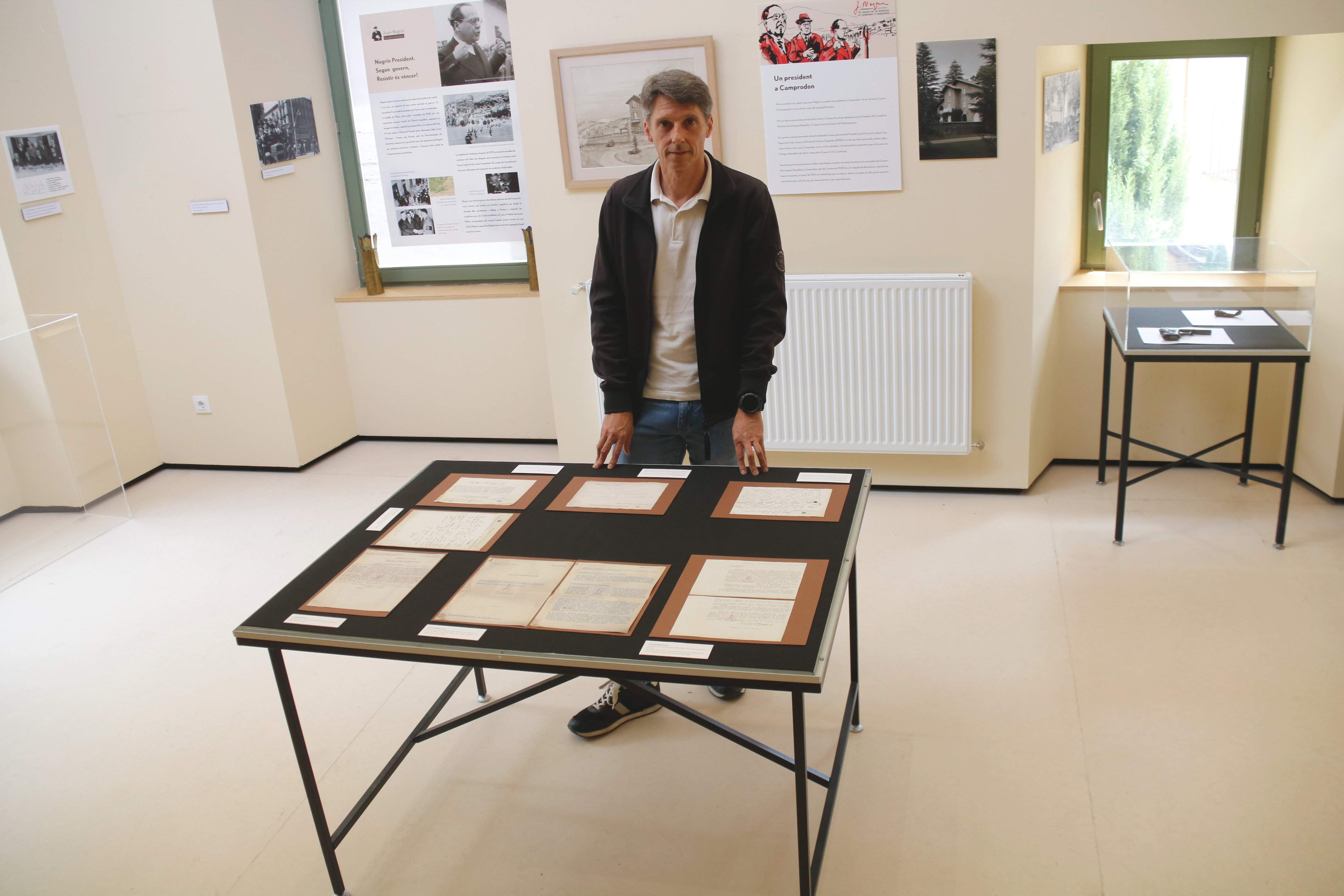 Negrín a Camprodon: una exposició en reivindica la importància estratègica