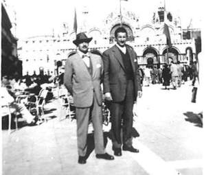 Vicente Tejedo y Jose Salvador, fundadores de JOVI, en una imagen de 1957. Vicente Tejedo y Jose Salvador, fundadores de JOVI, en una imagen de 1957.
