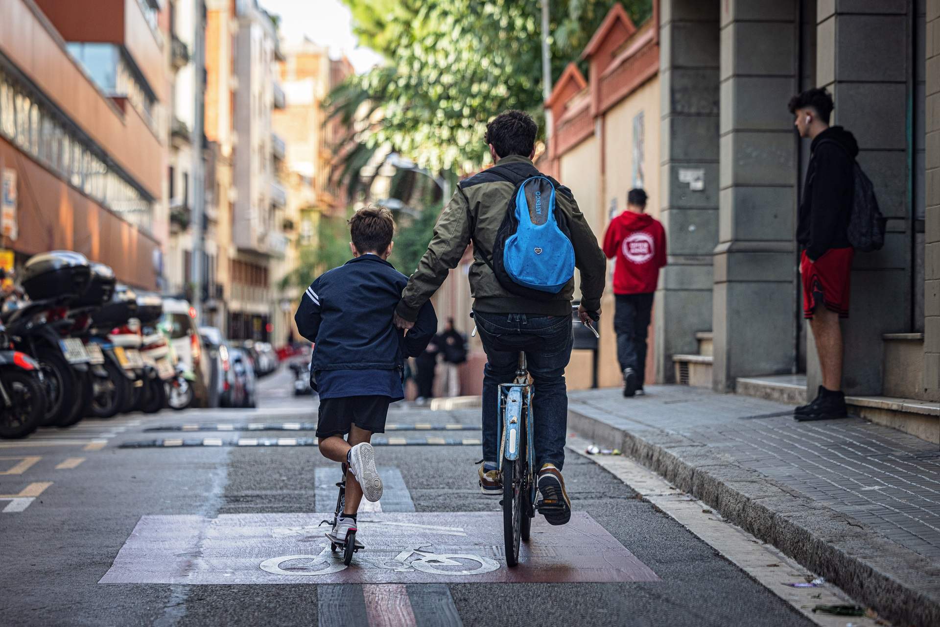 Dos de cada tres desplazamientos en el área de Barcelona en día laborable son sostenibles