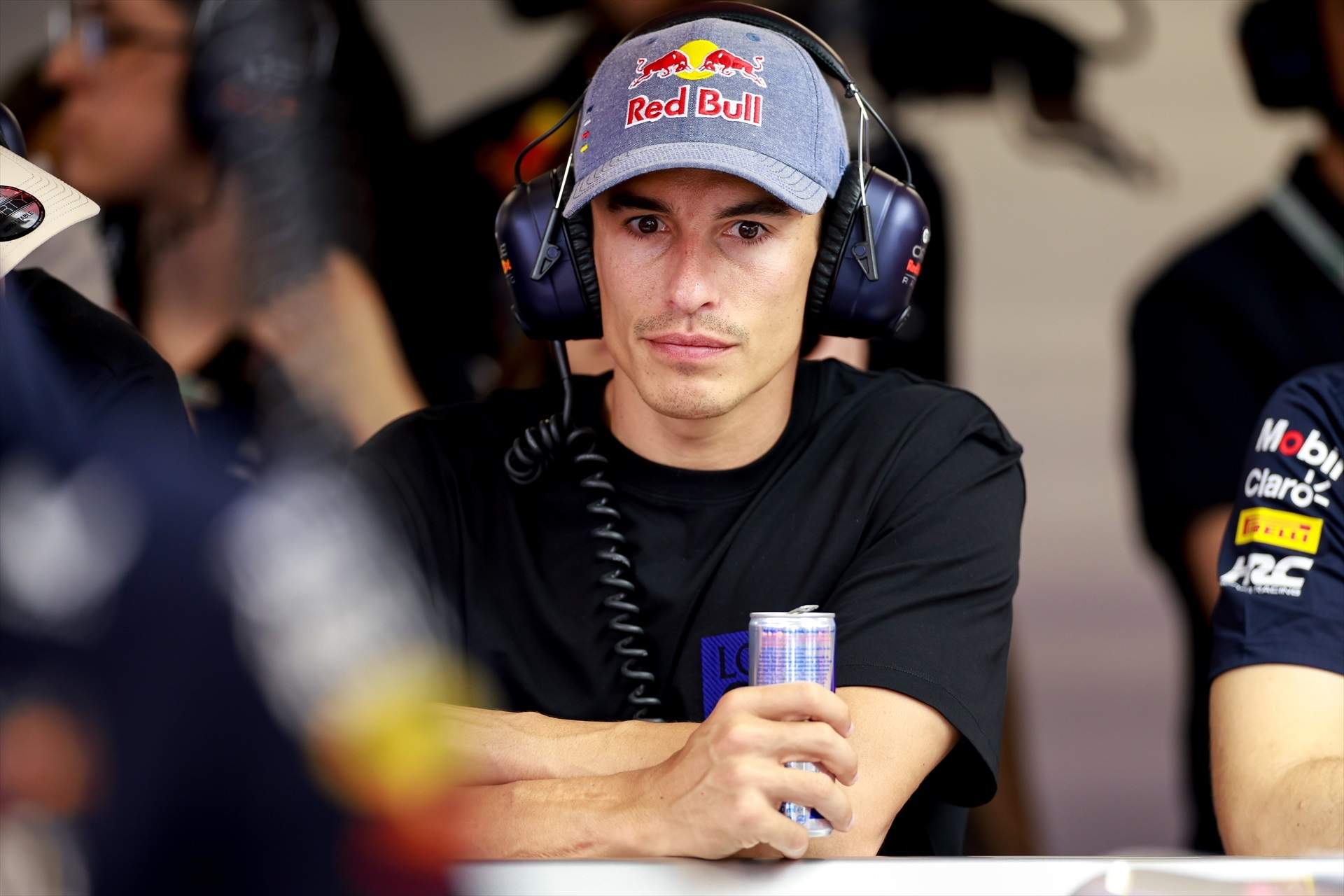 Marc Márquez, la vida de color rosa en Ducati es menos rosa, problemas con los patrocinadores
