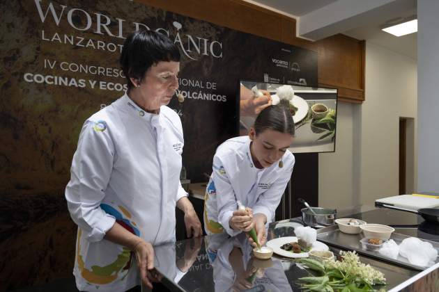 Fina Puigdevall i Martina Puigvert del restaurant Les Cols / Foto: Worldcanic Fina Puigdevall i Martina Puigvert del restaurant Les Cols / Foto: Worldcanic
