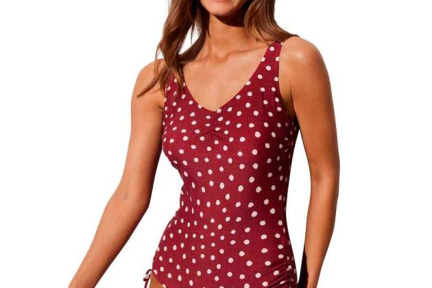 Bañador de mujer reductor con estampado de lunares Ysabel Mora1 Bañador de mujer reductor con estampado de lunares Ysabel Mora1