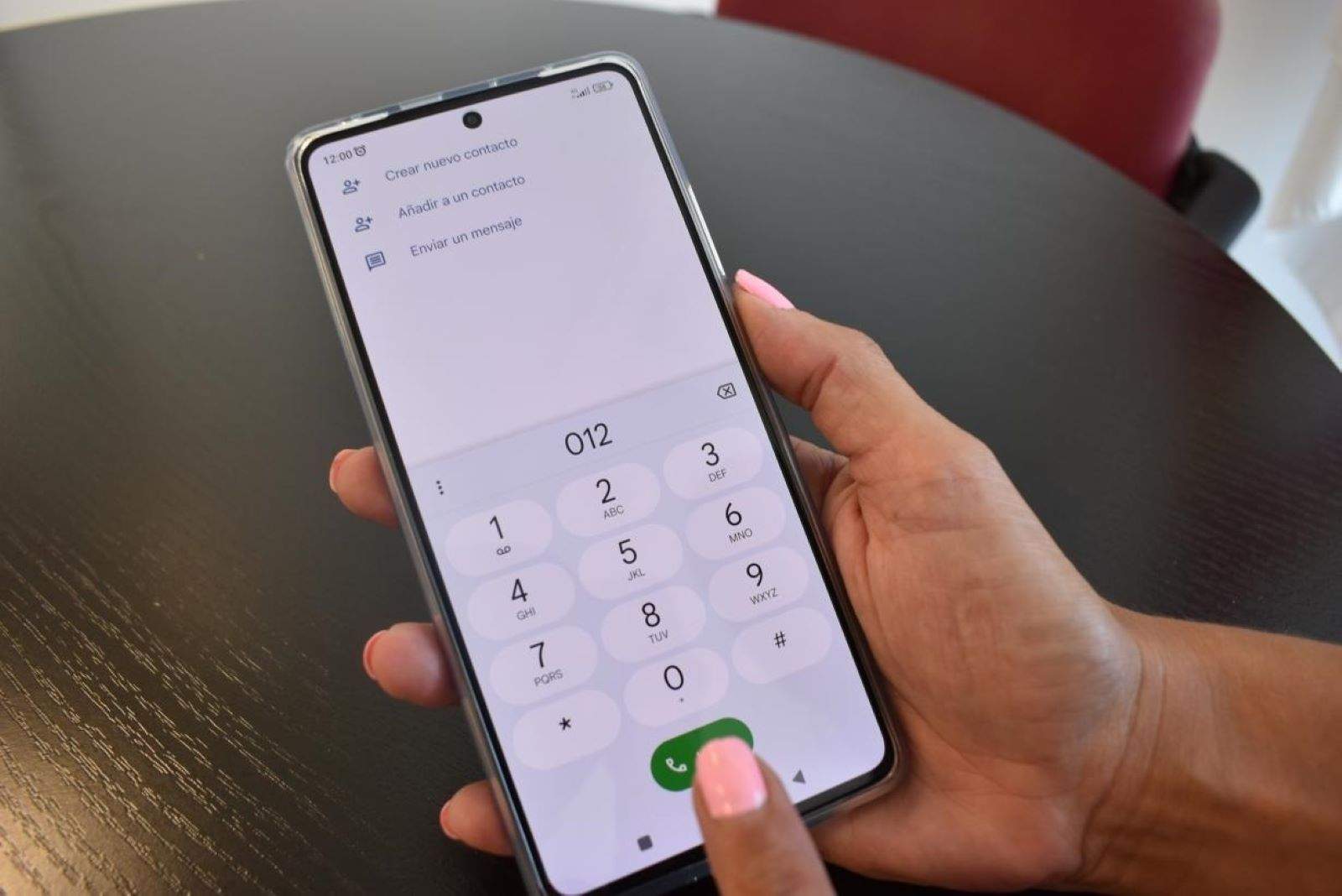 Trucar al telèfon d'atenció ciutadana 012 passa a ser gratuït des d'aquest dimecres