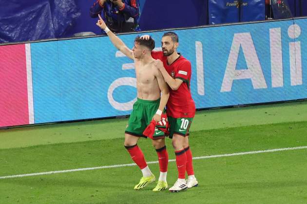 Francisco Conceição Benrardo Silva gol Portugal / Foto: Europa Press Francisco Conceição Benrardo Silva gol Portugal / Foto: Europa Press