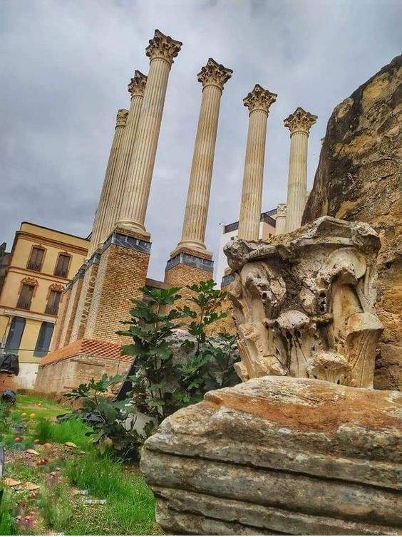 Templo romano. Font Pinterest Templo romano. Font Pinterest