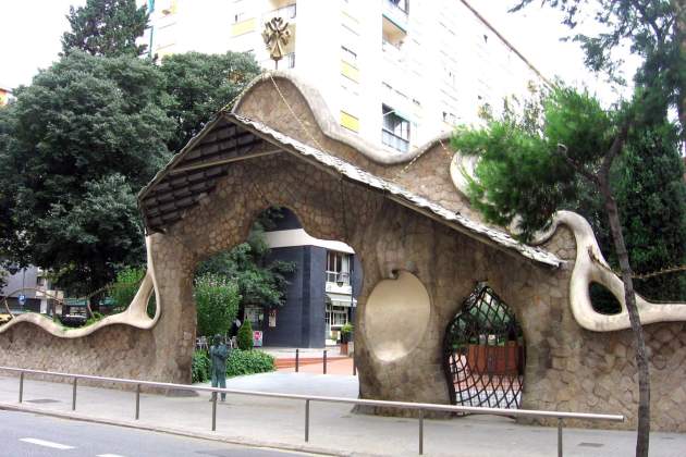 Porta Miralles / Canaan (Wikimedia Commons) Porta Miralles / Canaan (Wikimedia Commons)