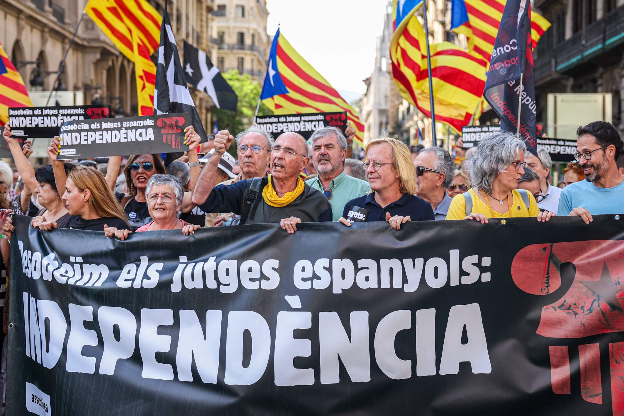 La nueva hoja de ruta de la ANC plantea a Junts y ERC "romper" con el PSOE y el PSC