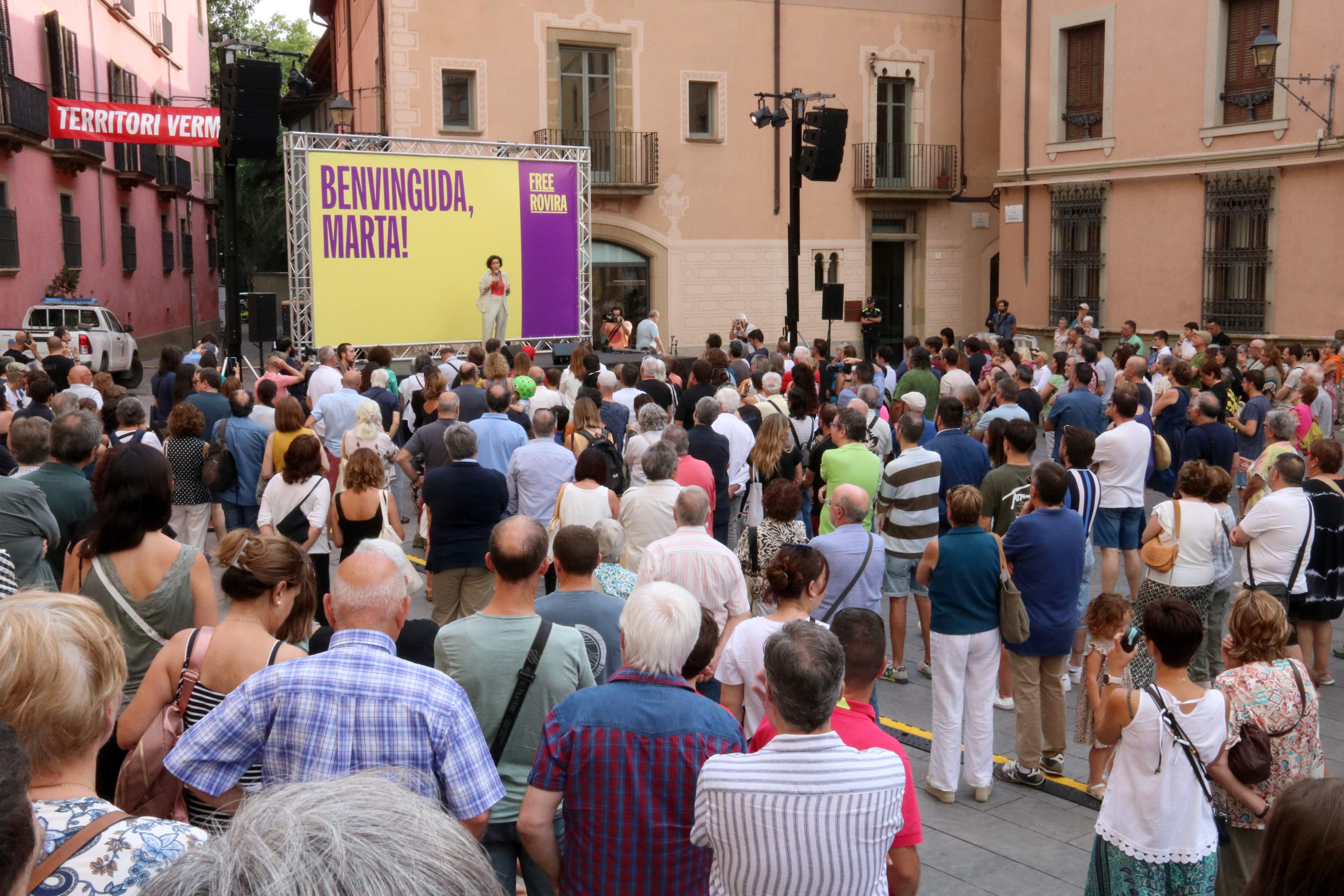 Vic dona la benvinguda a Marta Rovira, que es compromet a recuperar l'entesa independentista
