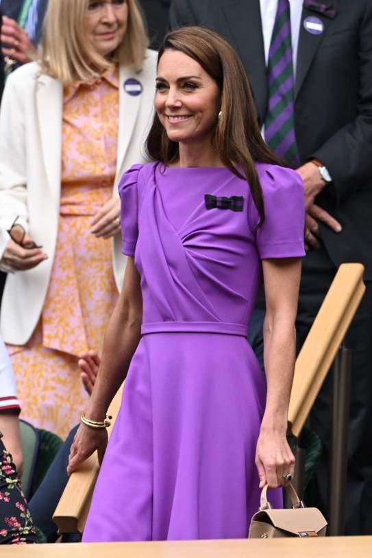 Kate Middleton vestit lila / GTRES Kate Middleton vestit lila / GTRES