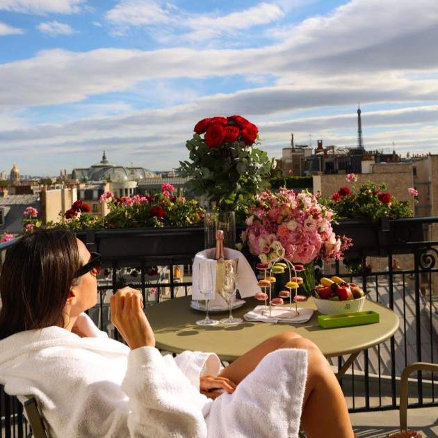 Tamara Falcó desayunando en París / Instagram Tamara Falcó desayunando en París / Instagram