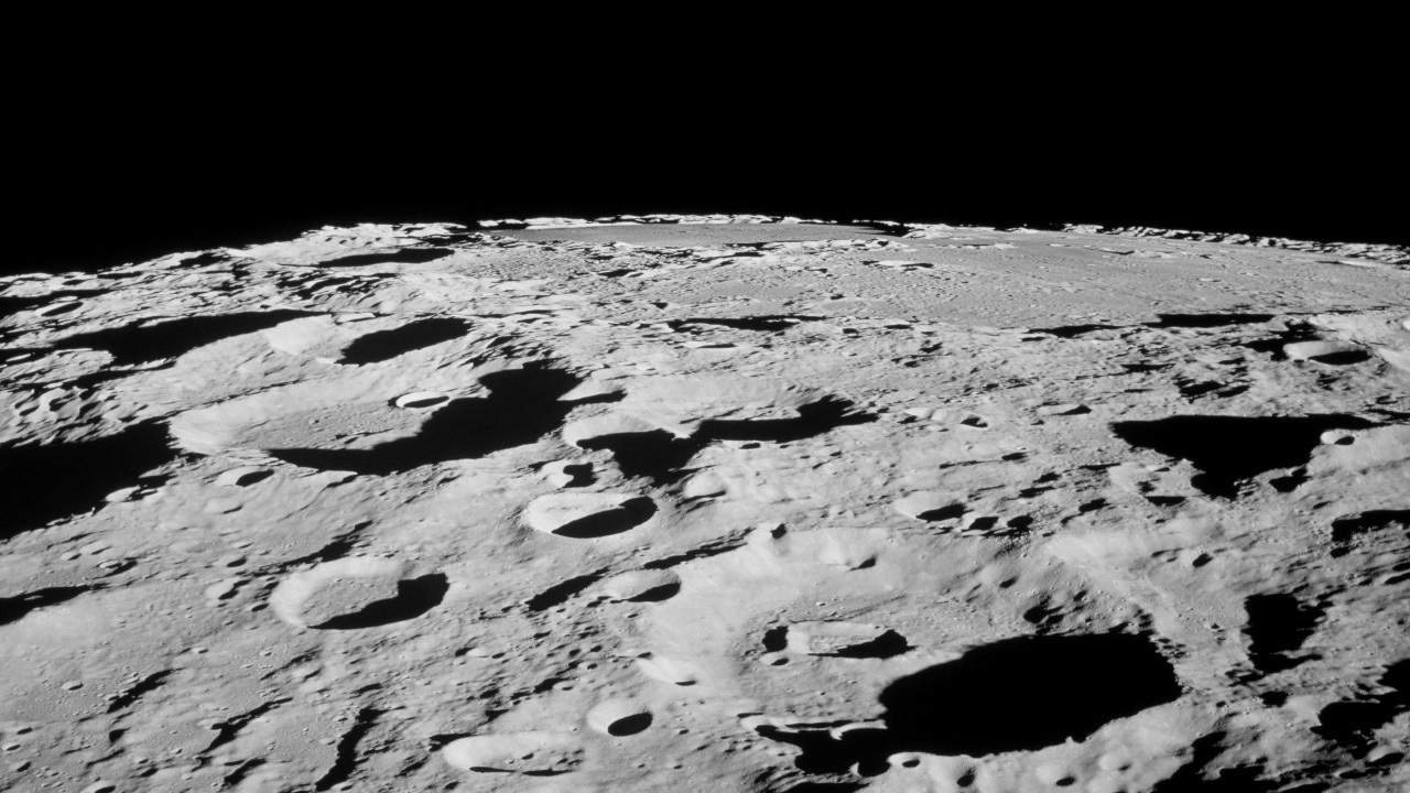 Descobreixen un túnel a la Lluna que podria servir de refugi per a astronautes