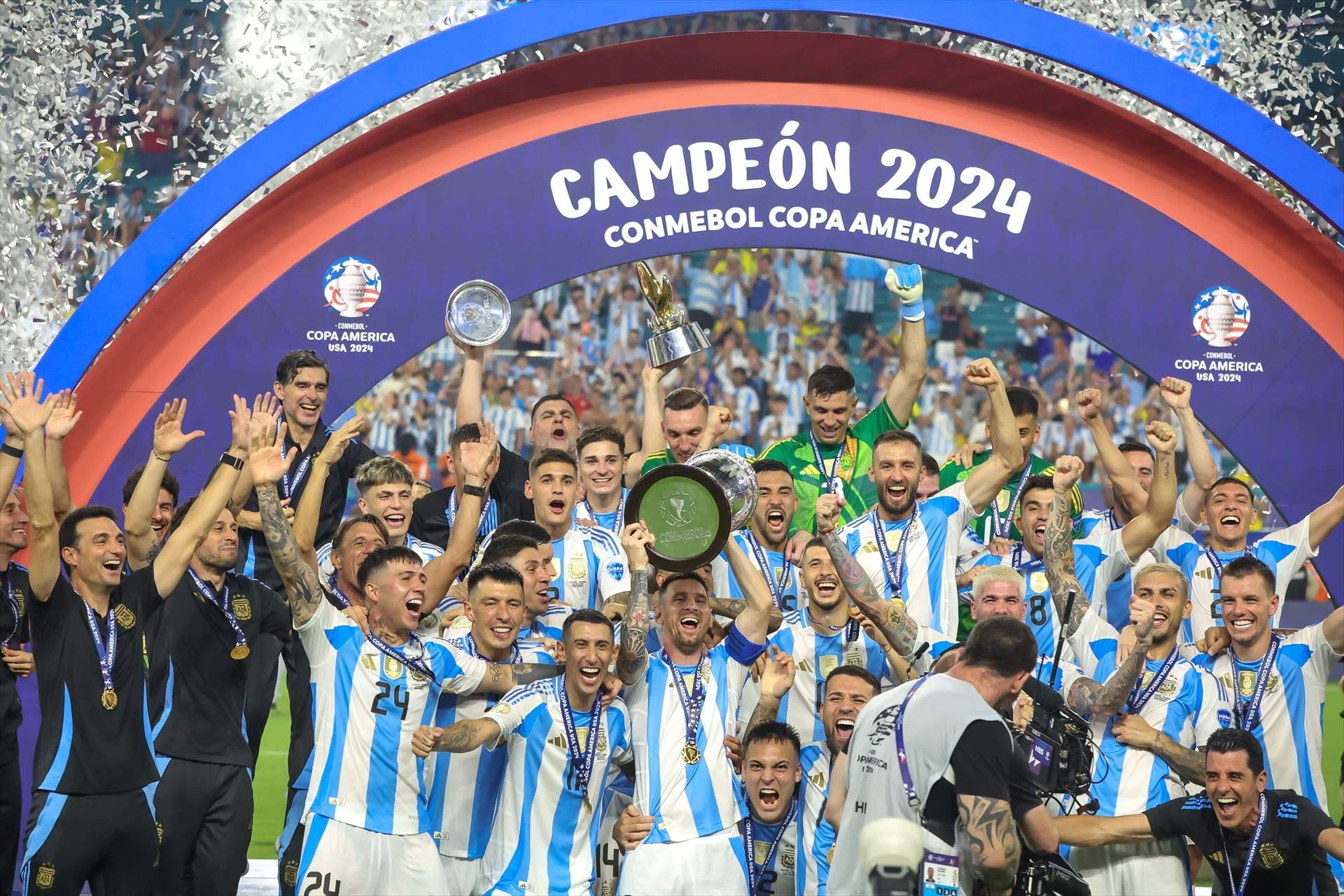Simeone desitja el soci de Messi a l'Argentina