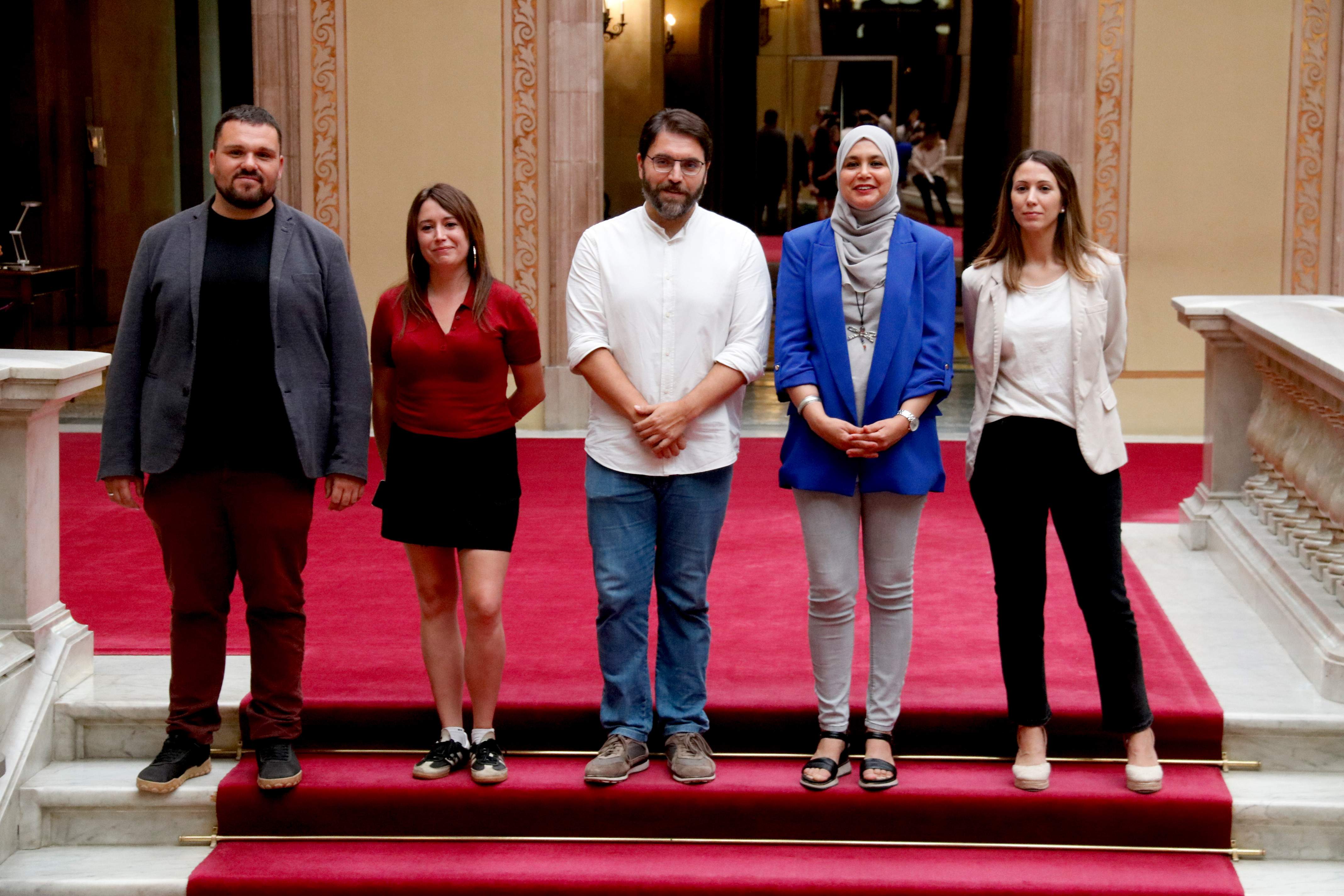 PSC, Junts, ERC, comuns y CUP reeditan en el Parlament el cordón sanitario a Vox y Aliança Catalana