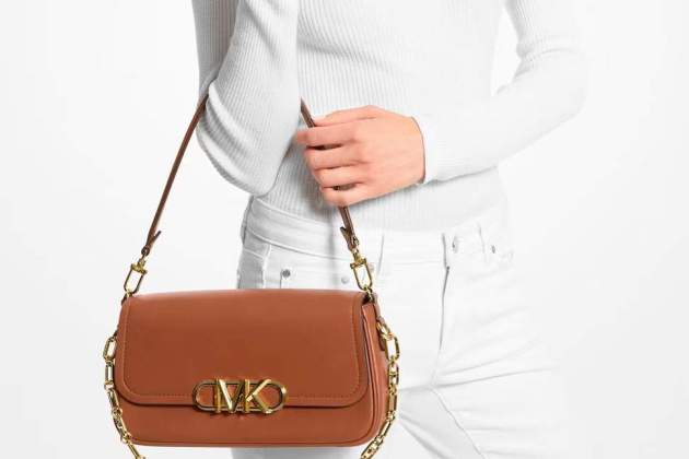 Bolso de hombro Parker de piel con asa de cadena intercambiable Michael Kors 1 Bolso de hombro Parker de piel con asa de cadena intercambiable Michael Kors 1