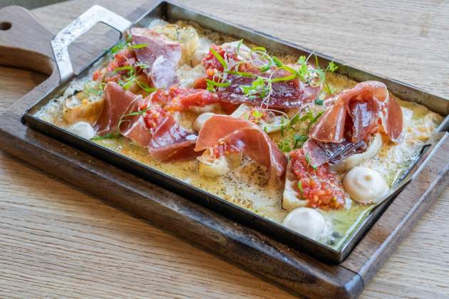 La tortilla|trucha vaga con jamón ibérico del Oblikue / Foto: Marta Garreta La tortilla|trucha vaga con jamón ibérico del Oblikue / Foto: Marta Garreta