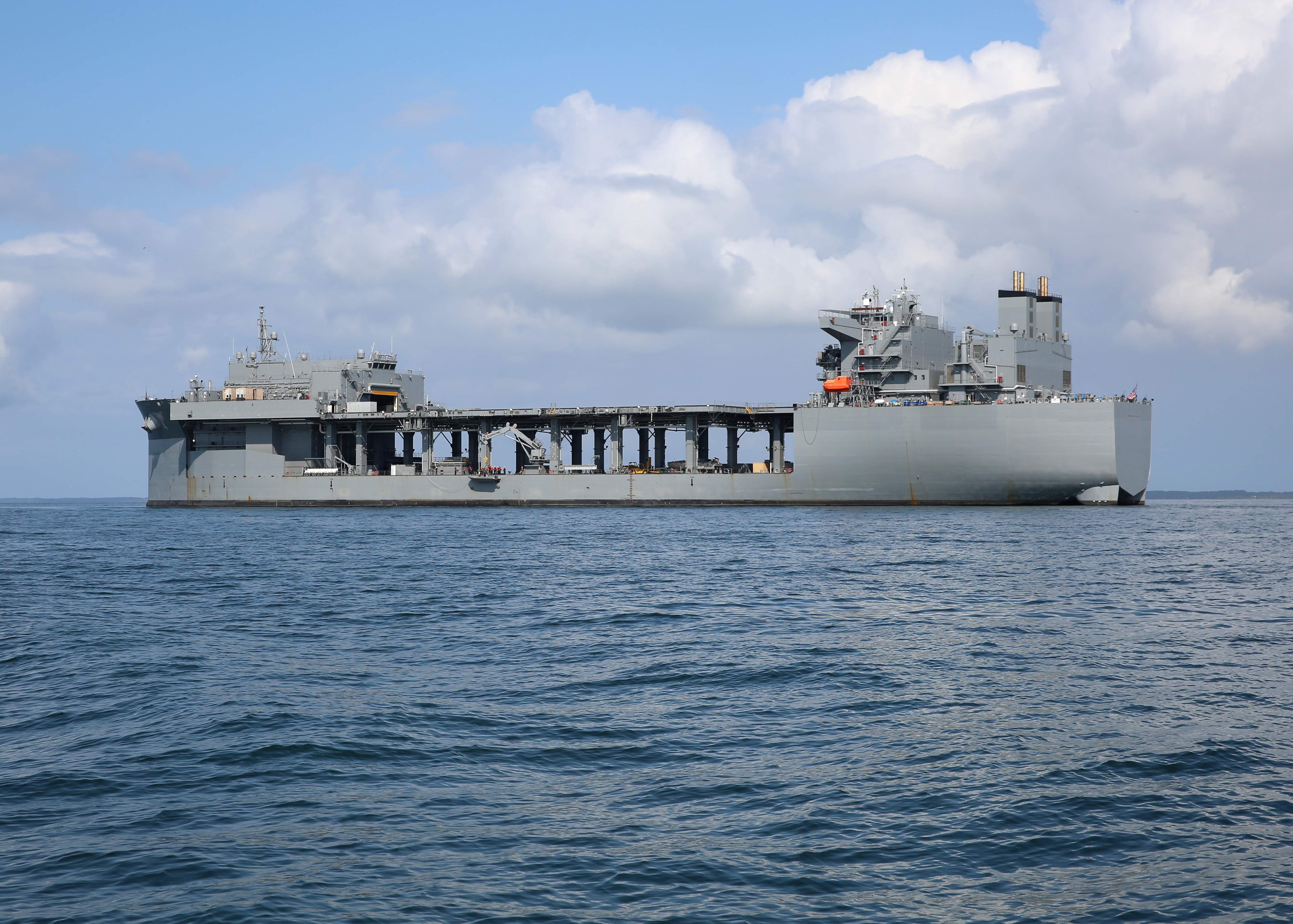 El misterio de la presencia de barcos de los EE.UU. en la costa española