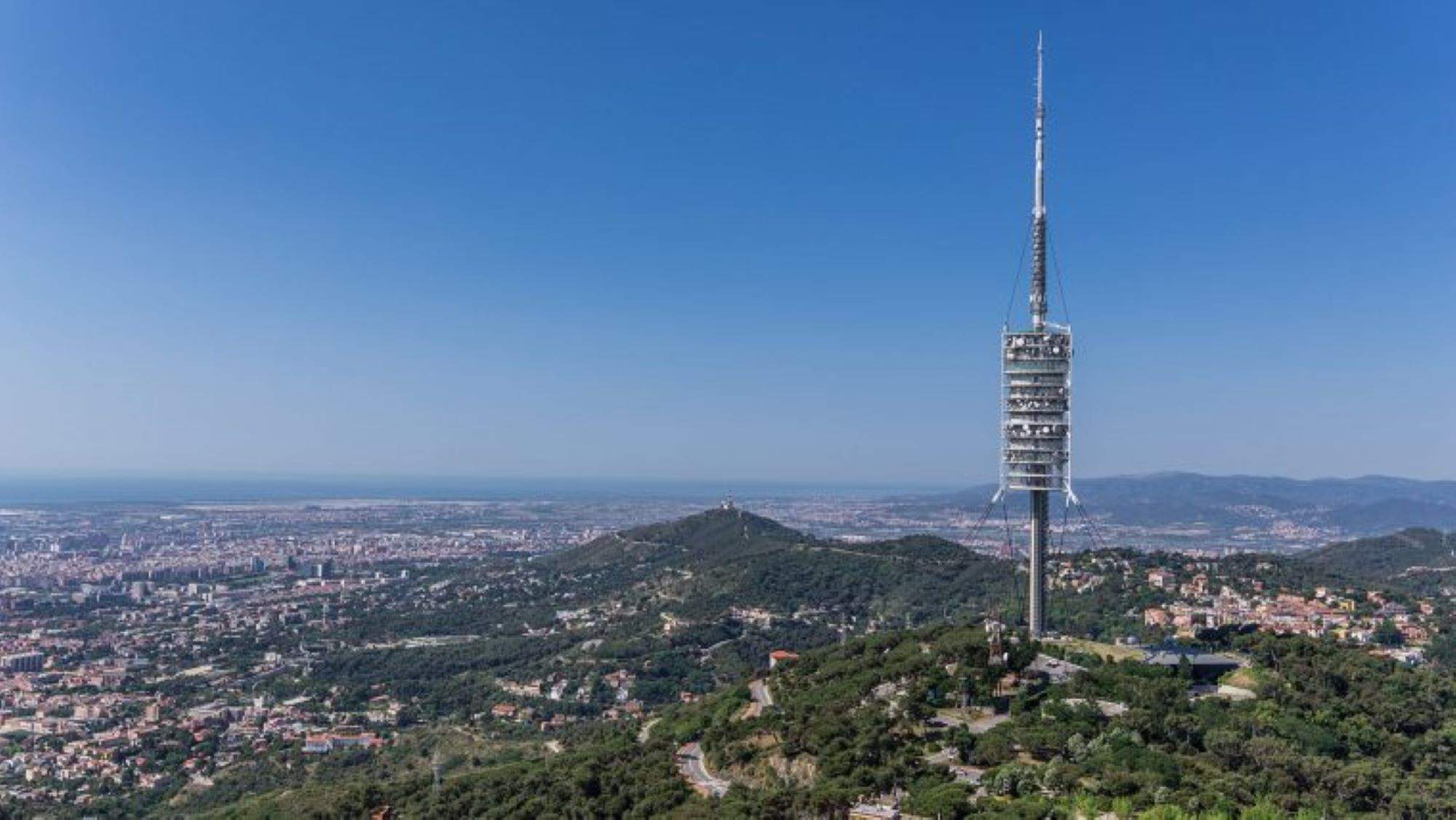 Reabre el mirador de la torre de Collserola cuatro años después