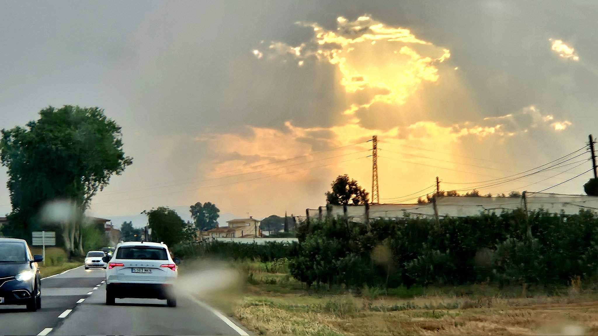 Fin de semana de contrastes: de los primeros 40ºC del año a tormentas