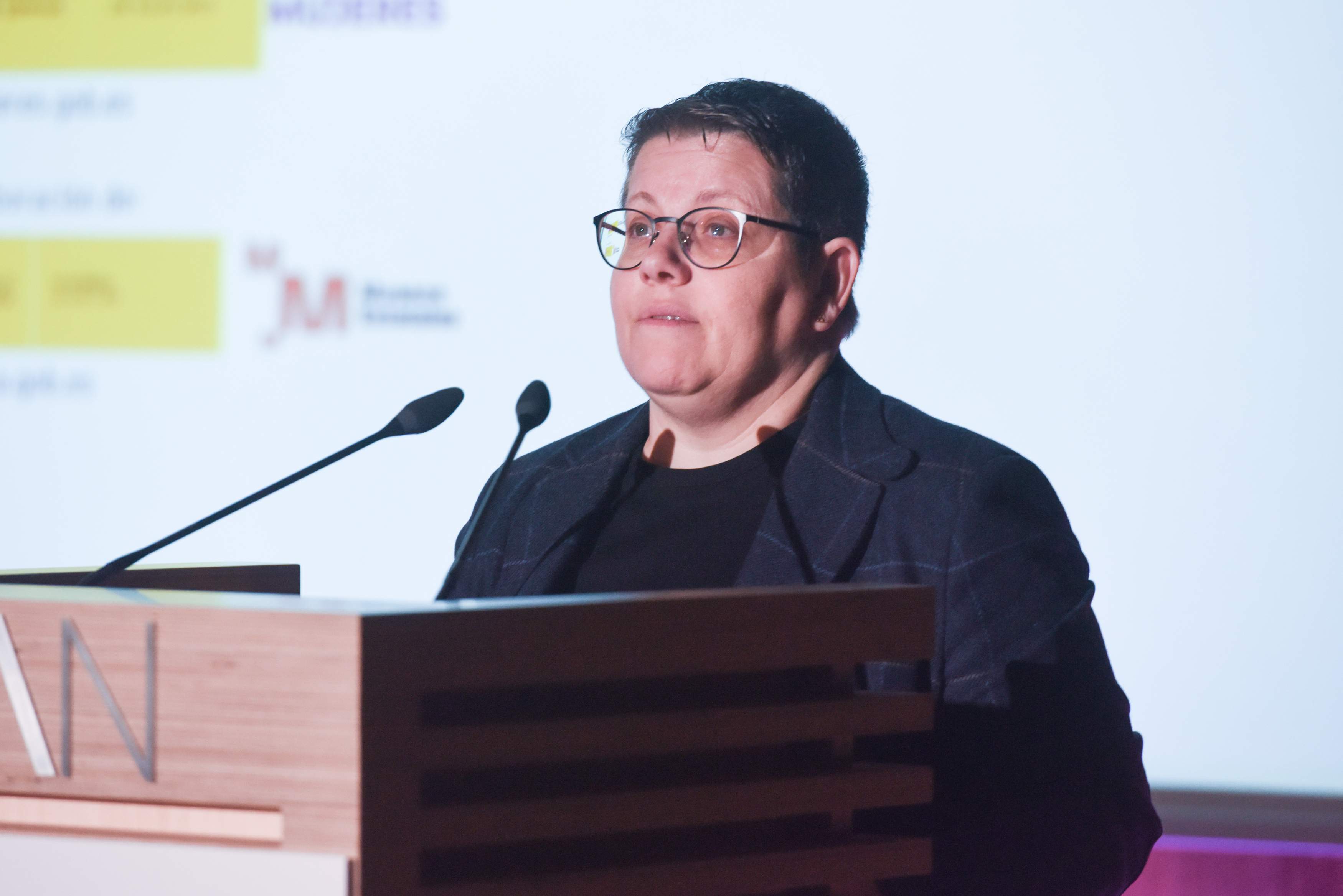 Nueva crisis en el PSOE: los Puntos Lila y los contratos de la directora del Instituto de las Mujeres