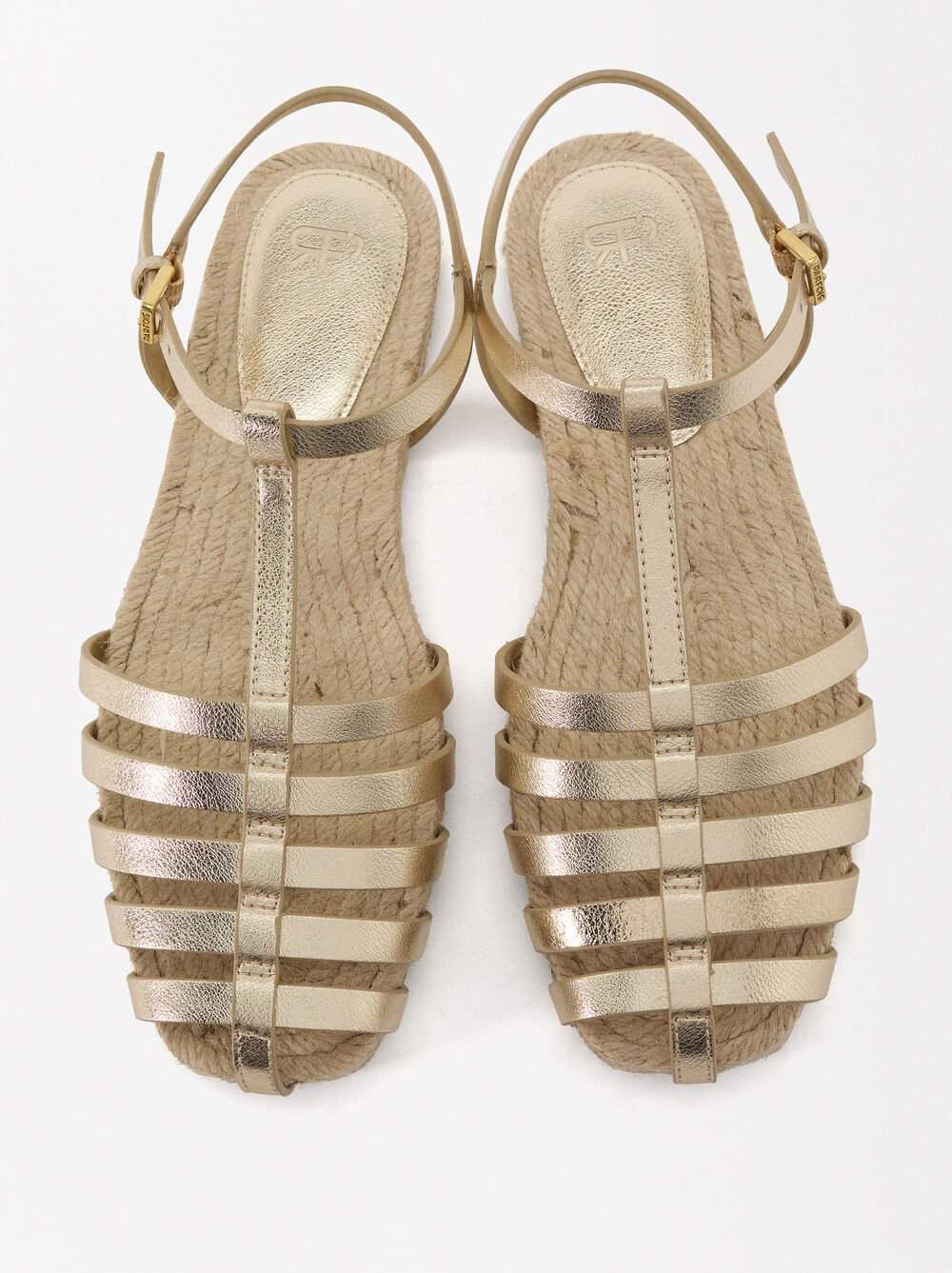 Les sandàlies cangrejeras més fashion de l'estiu estan a Parfois
