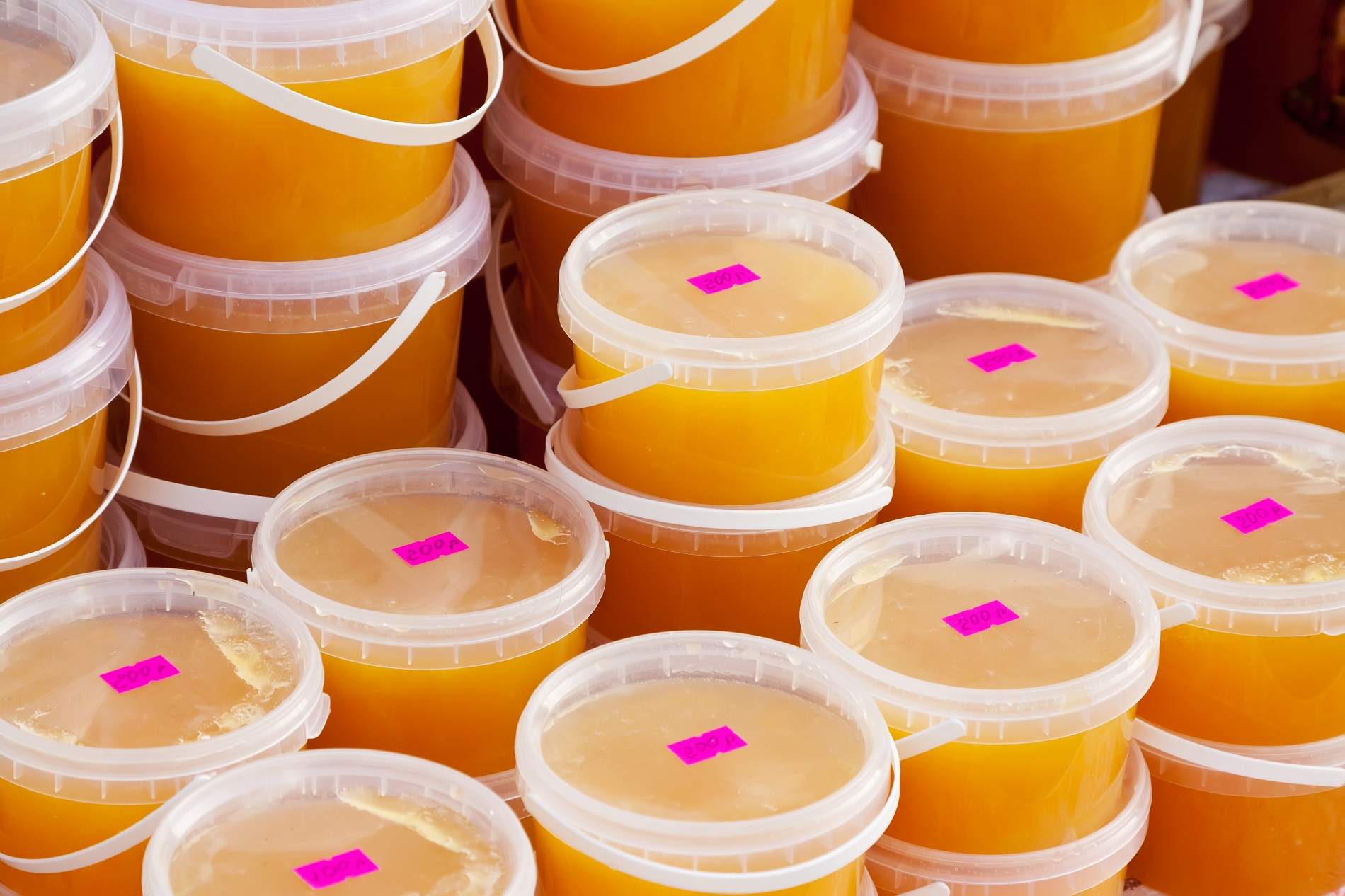 ¿Es lo mismo comer bolsas de puré de fruta que fruta fresca?