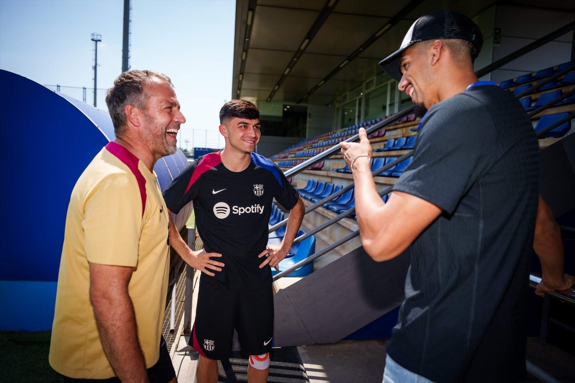 Gavi, Pedri y Dani Olmo avisan a Flick, órdago en el Barça
